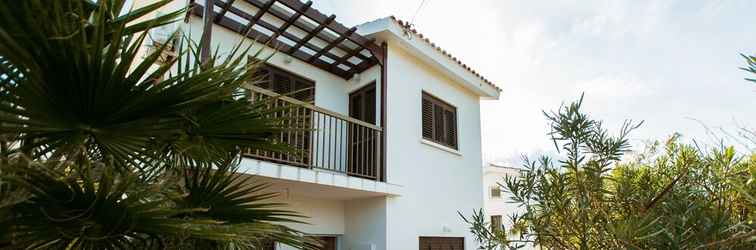 Exterior Stunning and Relaxing 3-bed House in Pomos