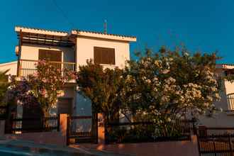 Exterior 4 Stunning and Relaxing 3-bed House in Pomos