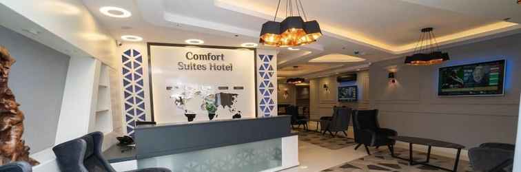 Lobby Comfort Suites Hotel