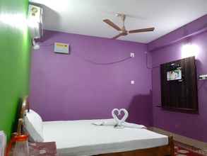 Kamar Tidur 4 Goroomgo VIP Lodge Puri