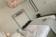 Kamar Tidur Charming Apartment Ilfracombe, Central Location