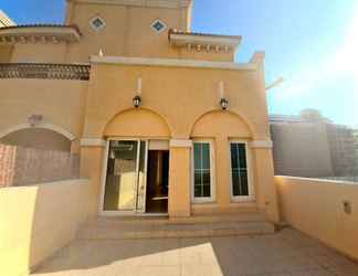 ภายนอกอาคาร 2 An Eco-friendly Villa in Middle of Jvc, Dubai