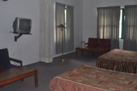 Kamar Tidur Royal Hotel Naran