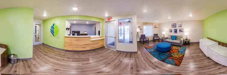 Lobby Woodspring Suites Dayton North