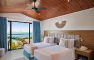 Bedroom 6 Anantara World Islands Dubai Resort