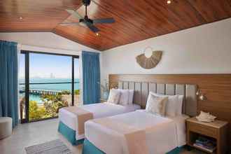 Bedroom 4 Anantara World Islands Dubai Resort