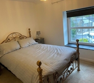 Bedroom 3 2-bed Cottage in in Welsh Valley Nr Swansea