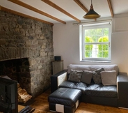 Common Space 7 2-bed Cottage in in Welsh Valley Nr Swansea