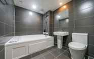 Toilet Kamar 2 Gumi Bonggokdong Hotel Countinue