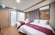 Bedroom 4 Paju Gugu Hotel