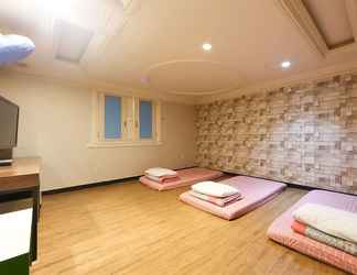 Bedroom 2 Yangsan Pyeongsan W