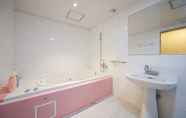 In-room Bathroom 7 Busan Gaeum E Fashion