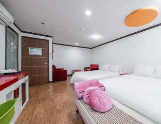 Kamar Tidur 2 Suwon Equus