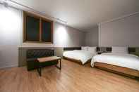 Bedroom Daegu Gwaneumdong Hotel A One