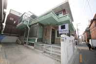 Exterior Hapjeong Stitches Guest House