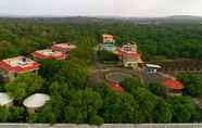 Nearby View and Attractions 4 Sterling Gir