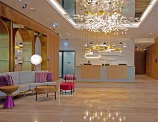 Lobby 2 Premier Inn Dubai Barsha Heights