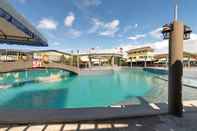 Swimming Pool Amaro Resort by Cocotel