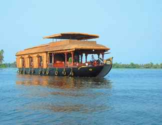 ภายนอกอาคาร 2 Sterling House boat Lake Palace Alleppey