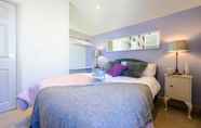 Kamar Tidur 3 Riverside Gardens 3 by Ty SA