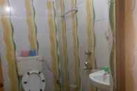 ห้องน้ำภายในห้อง Goroomgo Sai Swargadwar Puri