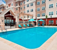 Swimming Pool 7 Residence Inn by Marriott Jackson Airport/Pearl
