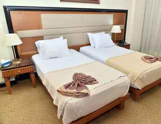 Bilik Tidur 2 Chain Luxe Paradise Hotel