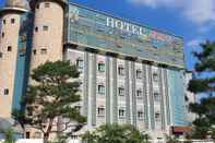 Bangunan Sepia Hotel Story