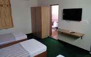 Kamar Tidur 5 Sitara Hotel