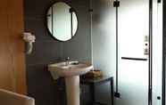 Toilet Kamar 4 Paradise hotspring hotel