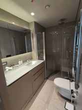 Toilet Kamar 4 NG Residence by NewInn