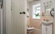 In-room Bathroom 2 Enchanted Retreats at West Ford Devon