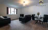 Common Space 7 ✰OnPoint - Spacious 2 Bed Apt - FREE Parking✰