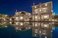 Swimming Pool Archontiko Koutsis - Luxury Villa Collection