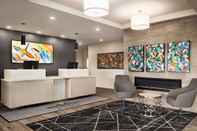 Lobby Microtel Inn & Suites Montreal Airport - Dorval QC