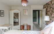 Kamar Tidur 5 Impeccable 4-bed Apartment in Central Bath