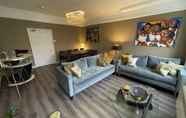 Ruang untuk Umum 2 Impeccable 4-bed Apartment in Central Bath