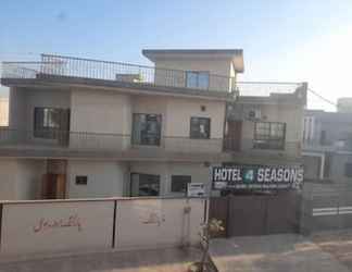 ภายนอกอาคาร 2 Hotel 4 Season Multan