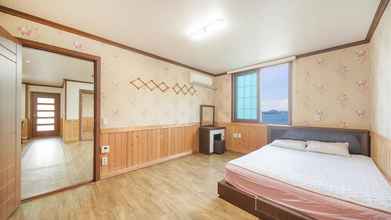 Kamar Tidur 4 Suncheon Jeonmangjoeungot Pension