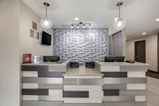 大堂 Best Western Plus Executive Residency Bronx