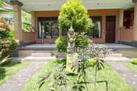 Luar Bangunan Rizky Guesthouse