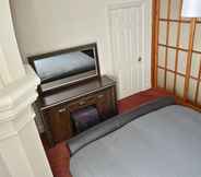 Kamar Tidur 3 Rare 1-bed Church Converted Apartment in London