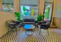 Lobi 3 Victorious Hotel