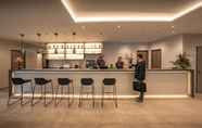 Bar, Cafe and Lounge 2 LOGINN Hotel Stuttgart Zuffenhausen