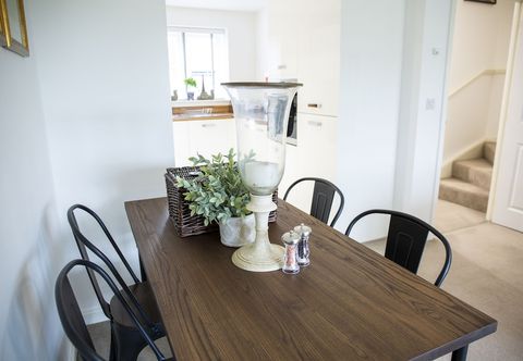 Others Modern House in Stratford Upon Avon With Private Parking Free Wifi Netflix