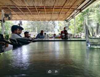 Lobby 2 Neelum View Hotel