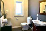 In-room Bathroom Professional Three Bedroom Condo Suite