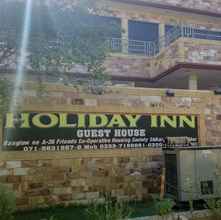 Bangunan 4 Holiday Inn Guest House