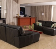 Lobby 4 Corumbá Plaza  Hotel