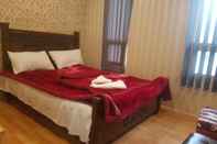 Bedroom Khunjerab Hotel Sost